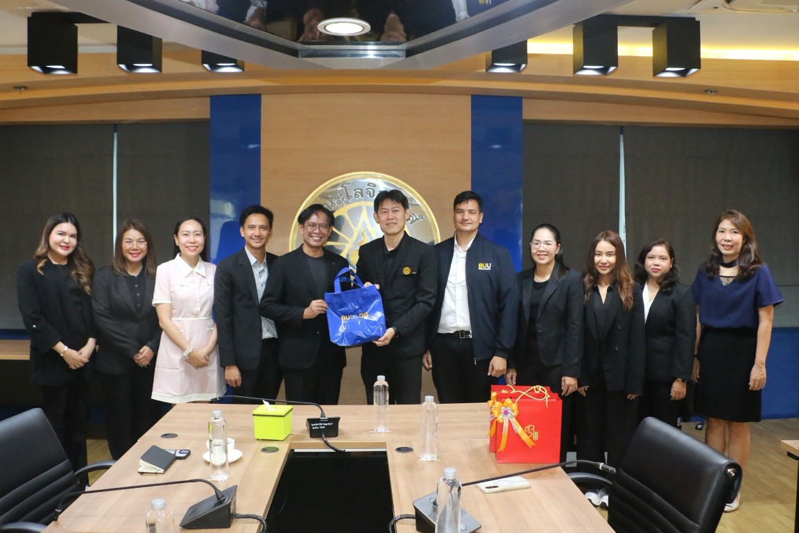 คณะโลจิสติกส์ มหาวิทยาลัยบูรพา ต้อนรับคณะผู้บริหารจากคณะวิทยาการจัดการ มหาวิทยาลัยราชภัฏสุราษฎร์ธานี ร่วมแลกเปลี่ยนเรียนรู้ด้านการบริหารการศึกษาและนวัตกรรม