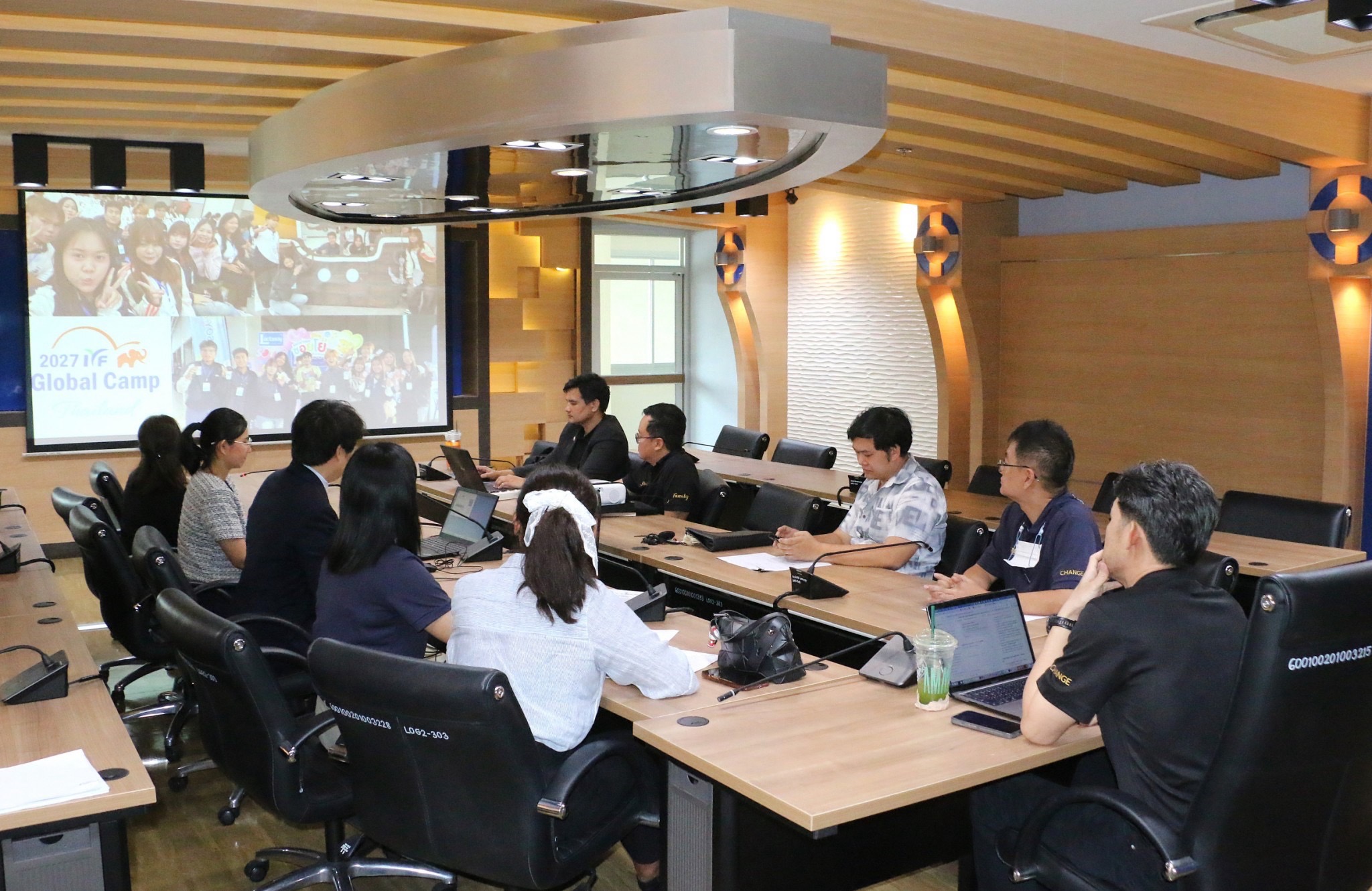 คณะโลจิสติกส์ มหาวิทยาลัยบูรพา หารือมูลนิธิ IYF เปิดโอกาสนิสิตเข้าร่วมค่ายเยาวชนนานาชาติปี 2570